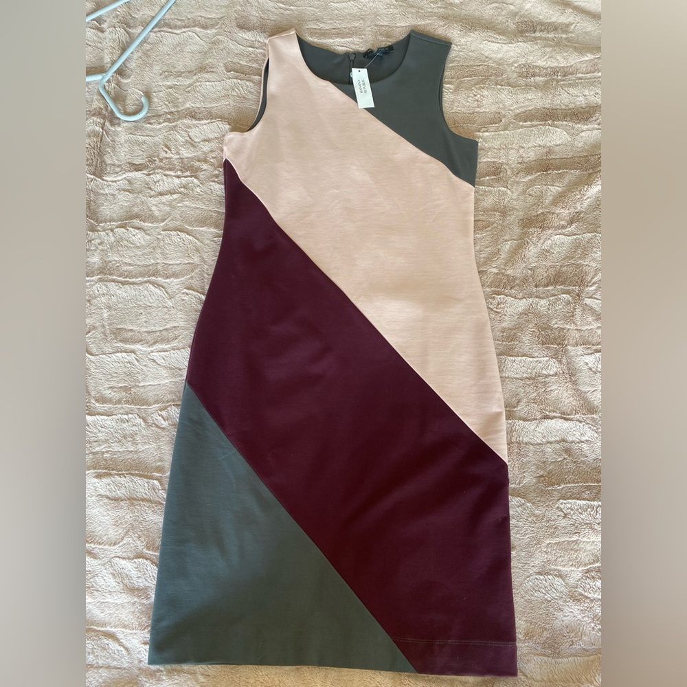 Banana Republic Dress - NWT- SIZE 8